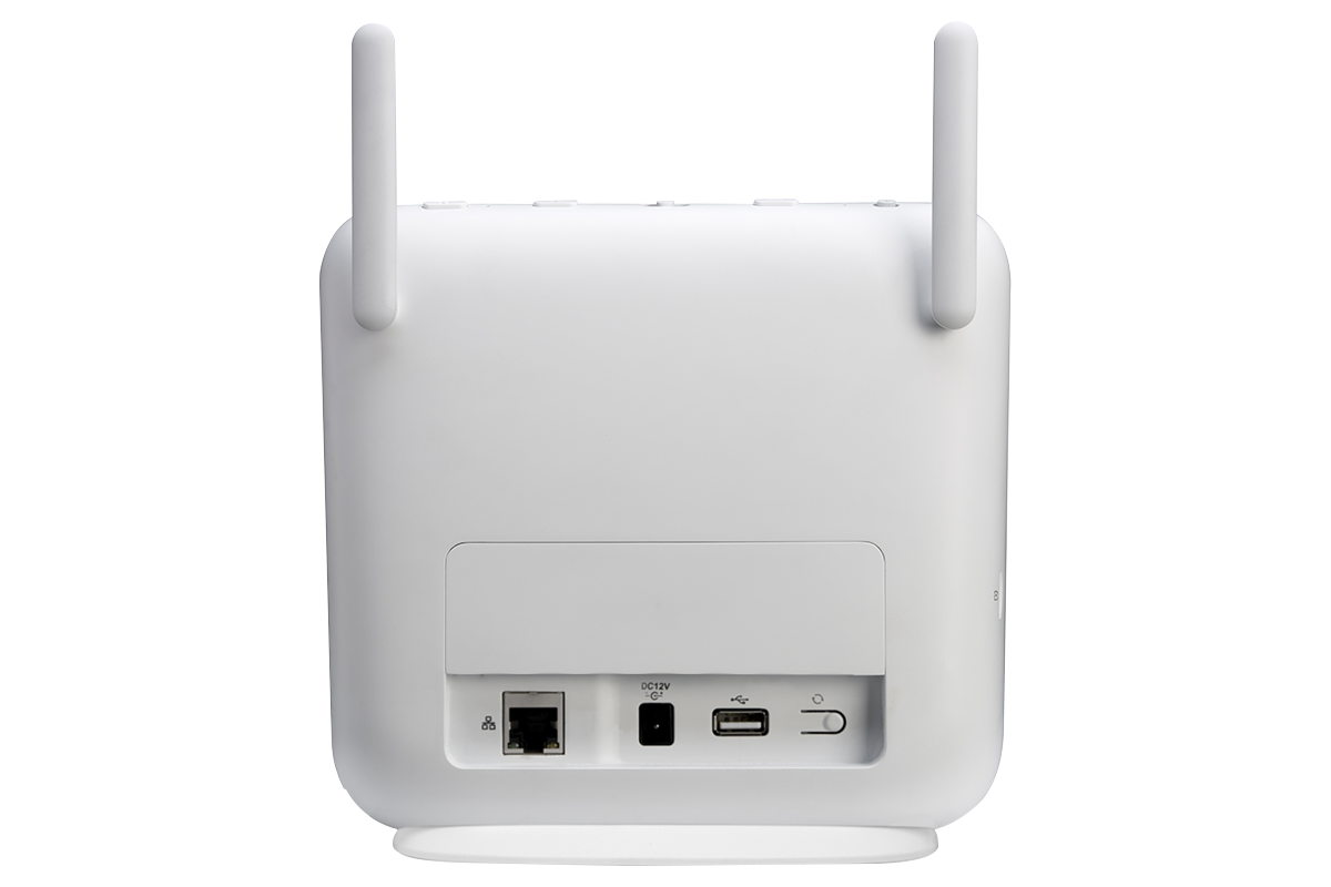 Lorex Smart Home Security Center with 2K Wire-Free Cameras, 2K Doorbell and Range Extender