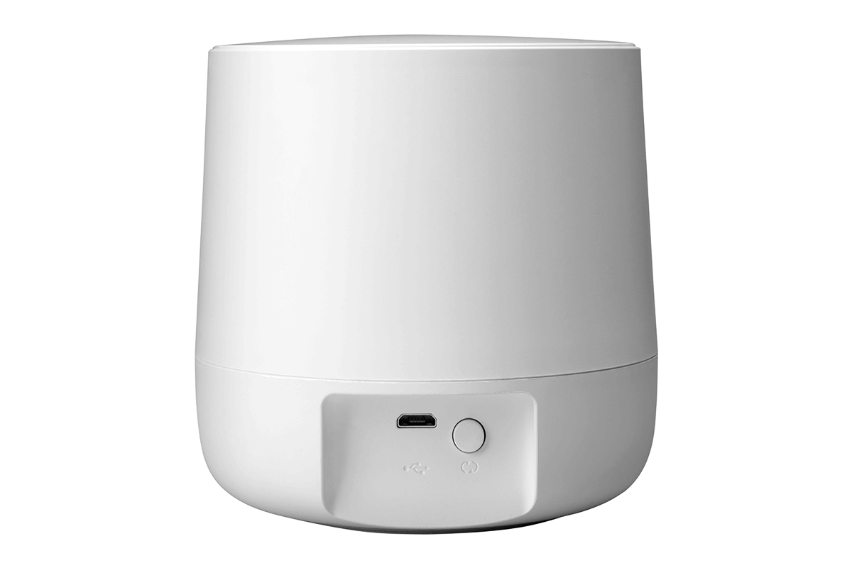 Lorex Smart Home Security Center with 2K Wire-Free Cameras, Two 2K Pan-Tilt Indoor Wi-Fi Security Cameras and Range Extender