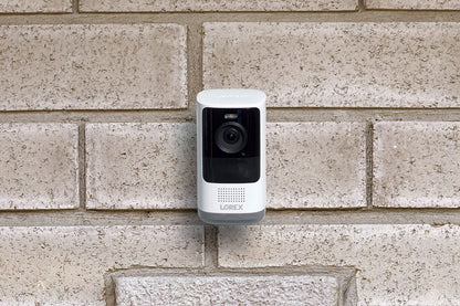 Lorex 2K Wire-Free Battery Operated Security System - Open Box