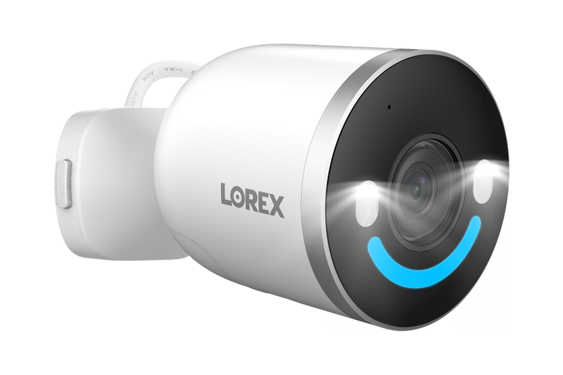 Lorex 4K Spotlight Indoor/Outdoor Wi-Fi 6 Security Camera with Smart Security Lighting (32GB)