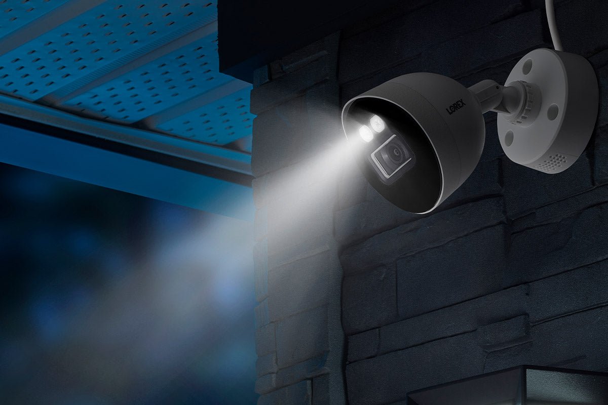 Lorex 4K Smart Deterrence CVI Wired Bullet Camera Lorex 4K Smart Deterrence CVI Wired Bullet Camera