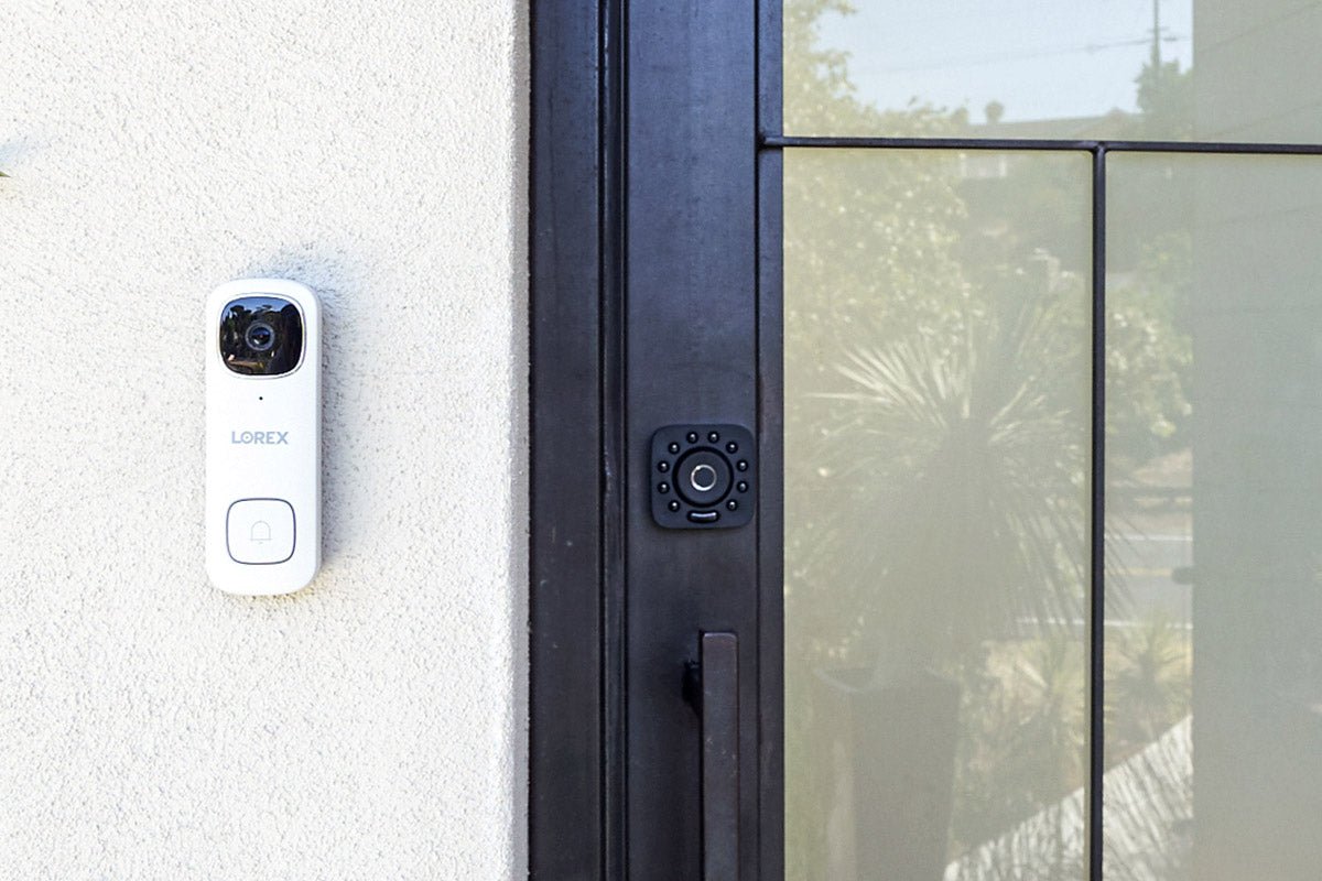 Lorex Smart Home Security Center with 2 Outdoor Cameras, 2 2K Pan-Tilt Indoor Cameras, 2K Doorbell and Floodlight Camera - Lorex Corporation