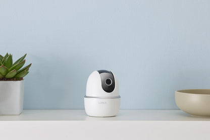 Lorex Smart Home Security Center with 2 Outdoor Cameras, 2 2K Pan-Tilt Indoor Cameras, 2K Doorbell and Floodlight Camera - Lorex Corporation