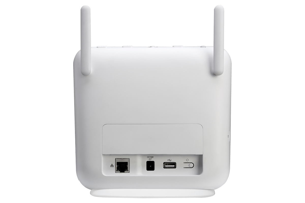 Lorex Smart Home Security Center with Floodlight Camera - Lorex Corporation