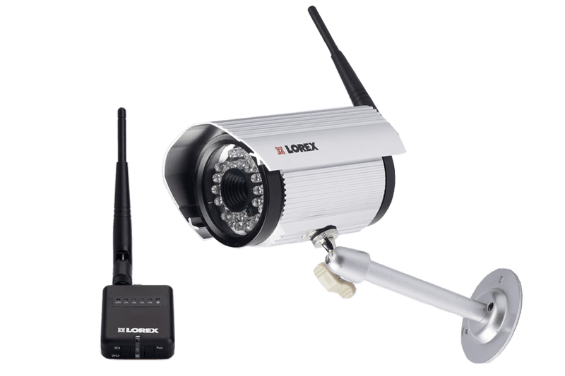Night vision wireless camera - Lorex Corporation